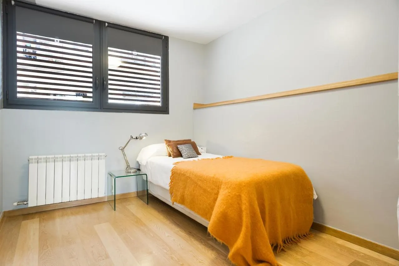 My Space Barcelona Gracia Pool Terrace Apartamento