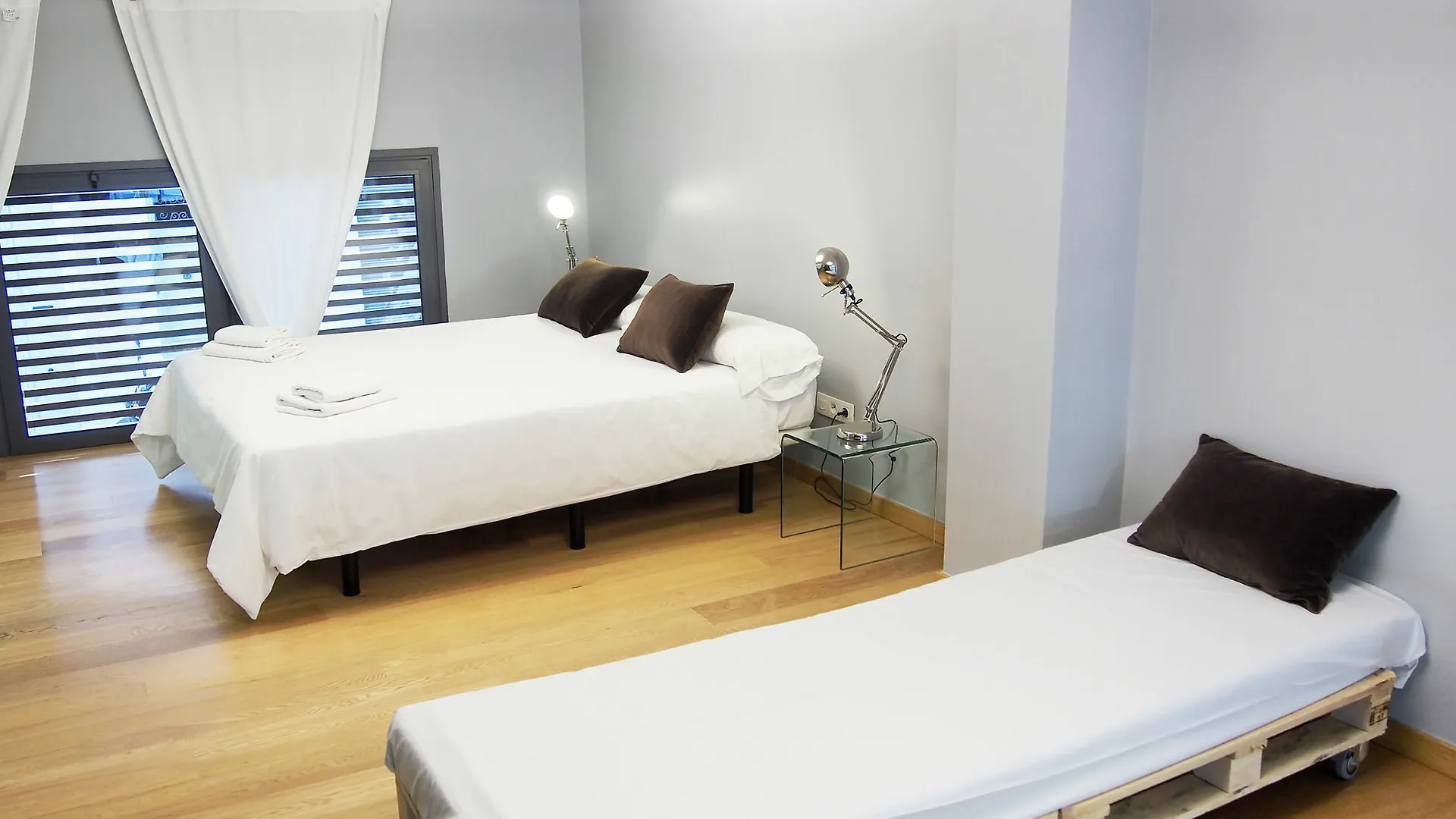 Apartment My Space Barcelona Gracia Pool Terrace Spain